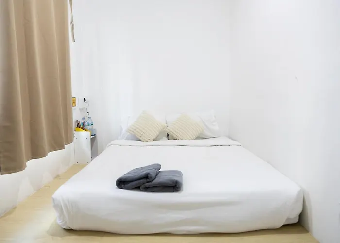 Transit Donmueang Airport Hostel