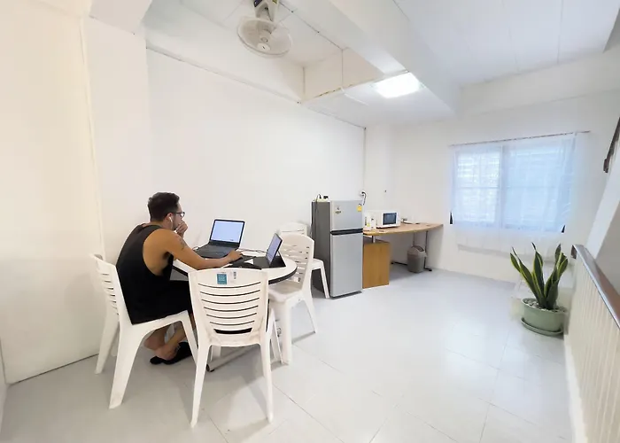 Hostel Transit Donmueang Airport